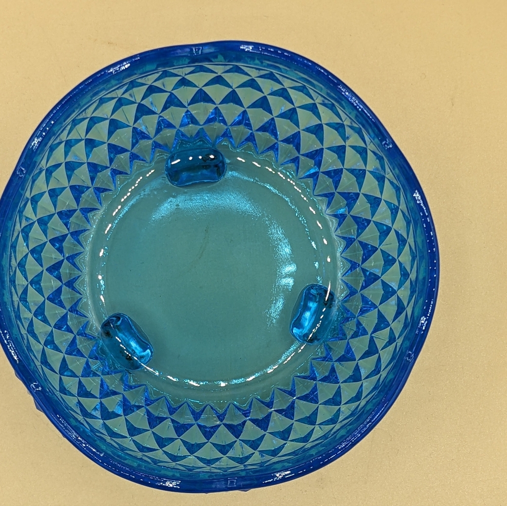 Vintage Indiana Glass Bowl Diamond Point Blue  Candy Dish Tri-footed Bowl 5" Dia - Picture 6 of 11